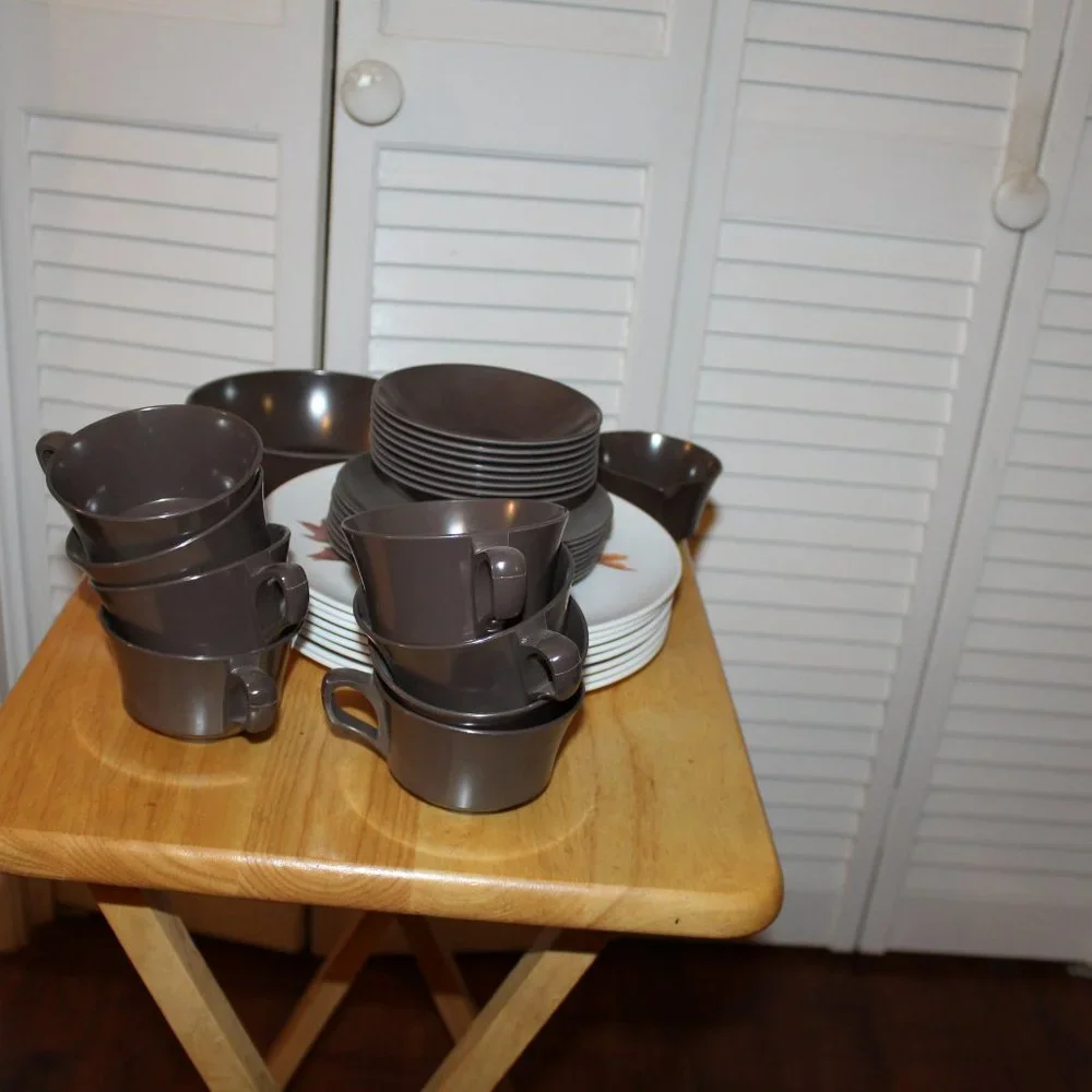 Vintage Allied Chemical Melmac Dinnerware Set - 43 pieces